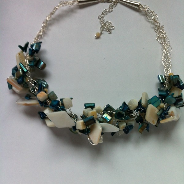 Mother of Pearl and Turquoise Chips Necklace & Earrings